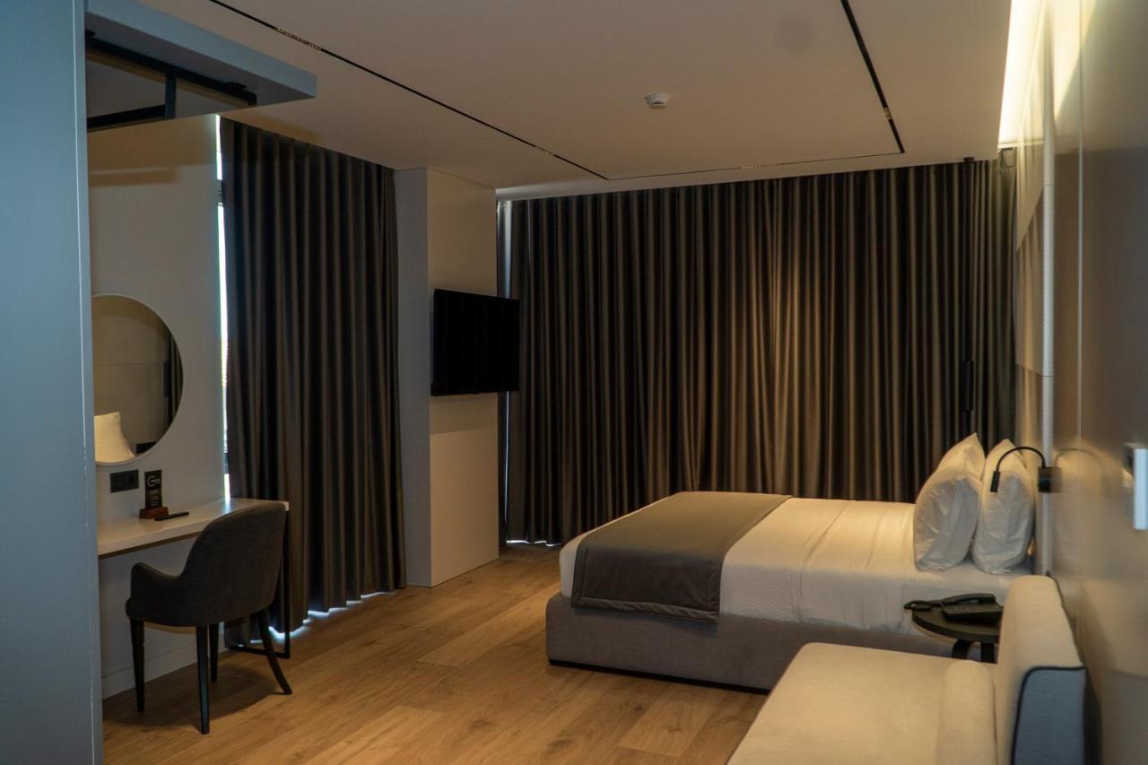 Center Hotel Saranda Extérieur photo